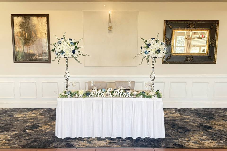 Sweetheart Table