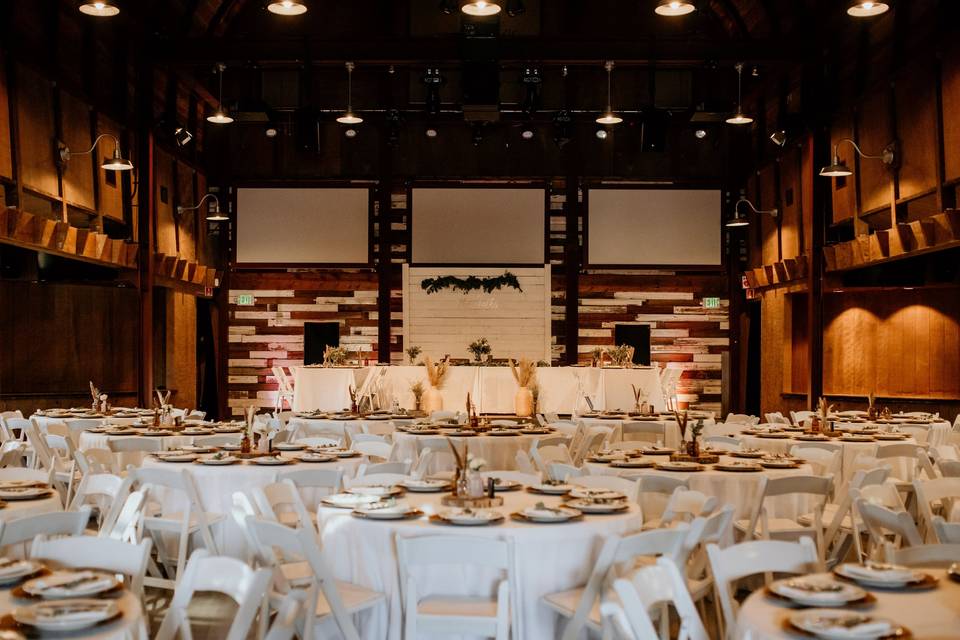 Reception in the barn