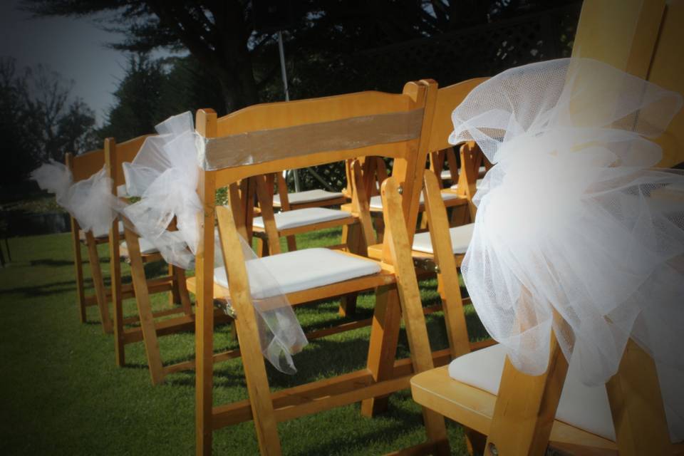 Ceremony chairs and ribbons