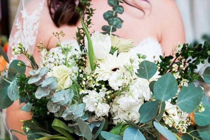 White bouquet