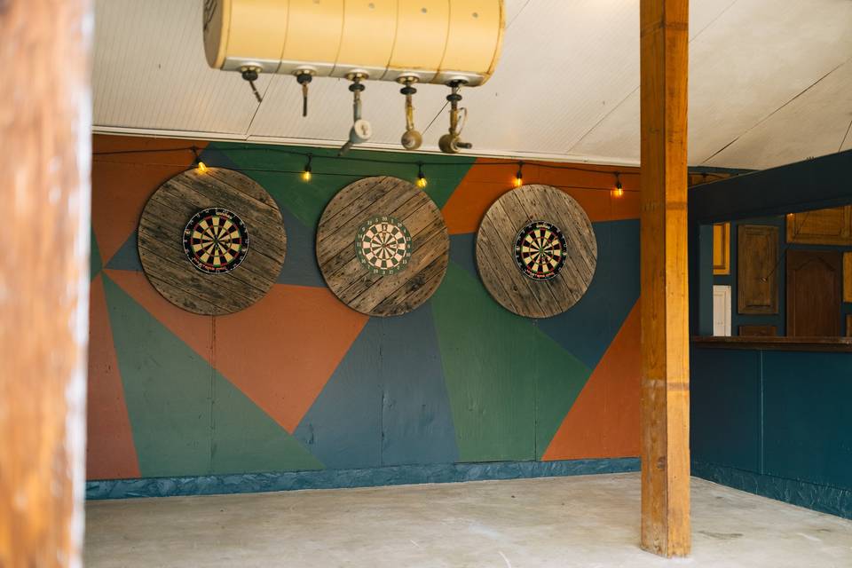 Darts in Booth's Alley