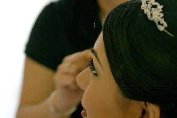 AllMadeUpTeam.com | Orange County & Los Angeles County Make-up Artist and Hair Stylist