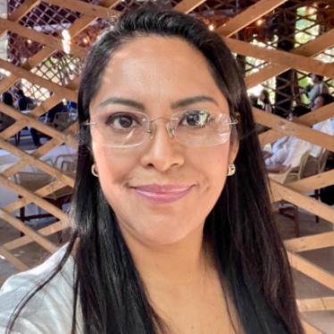 Velly Cruz Zamora