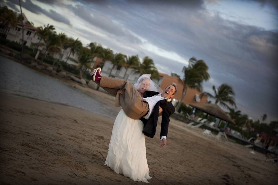 Embassy Suites by Hilton Dorado del Mar Beach Resort