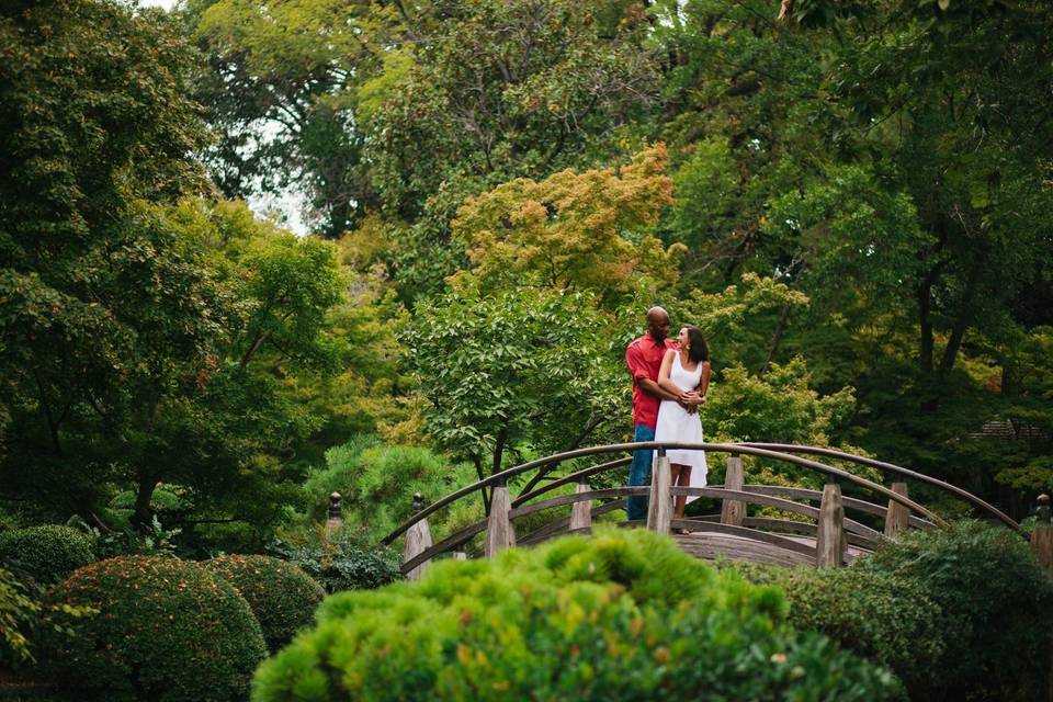A cute couple on the Moon Bridge.
