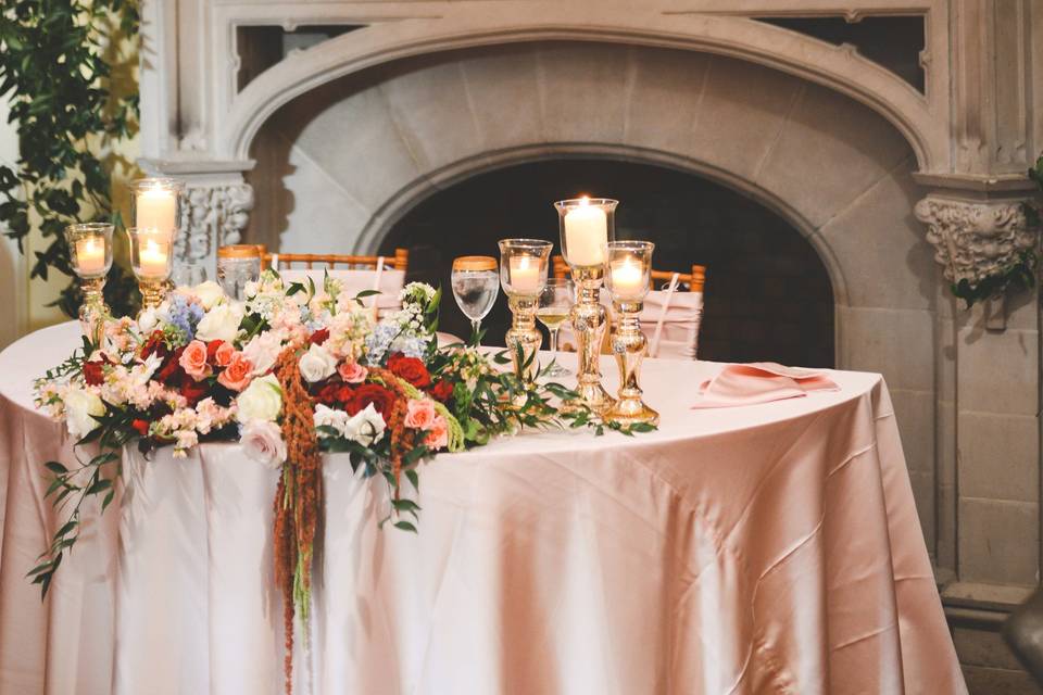 Sweetheart table