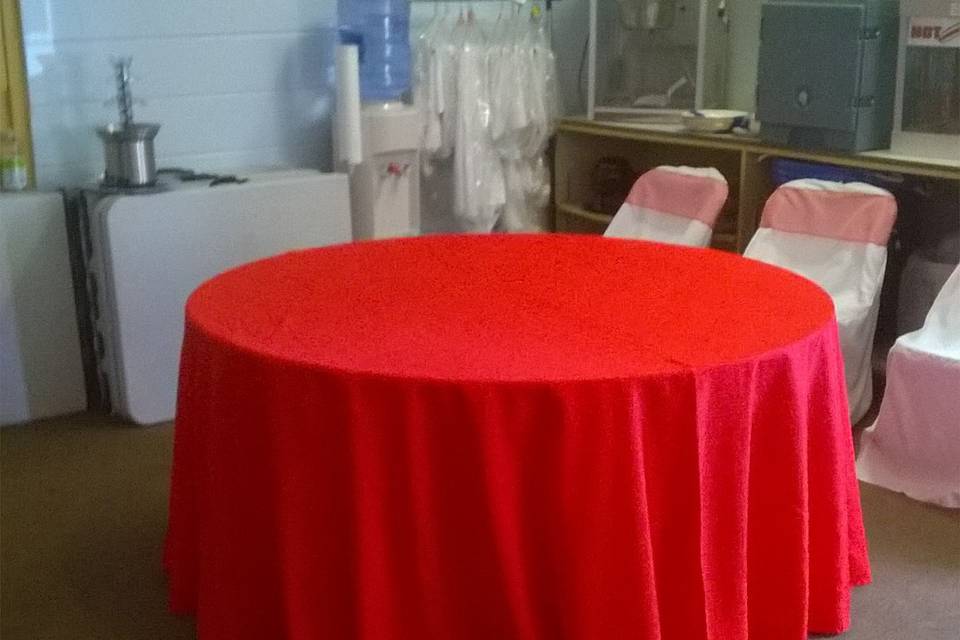 Red 120' Tablecloth