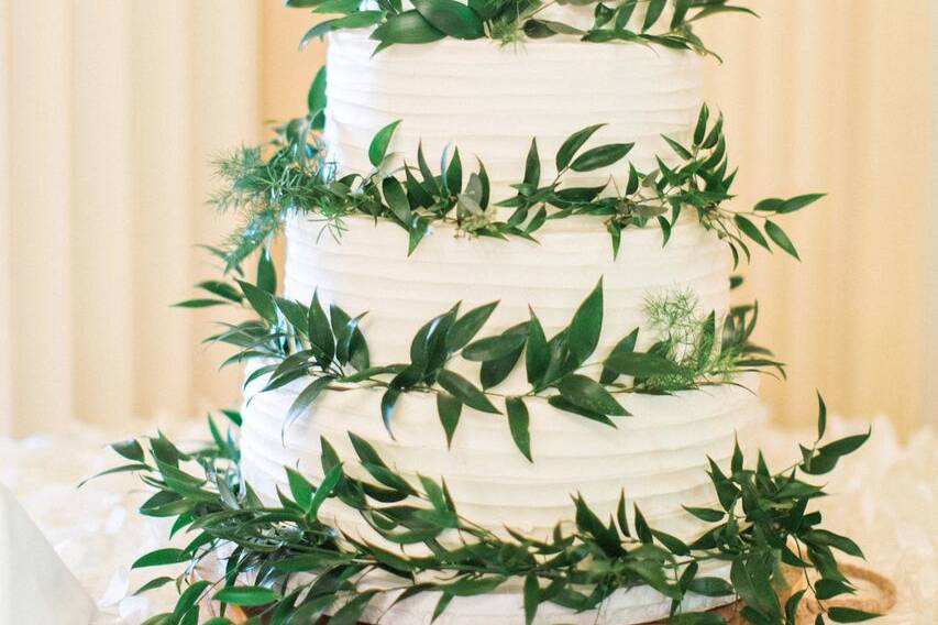 Multiple layered wedding cake