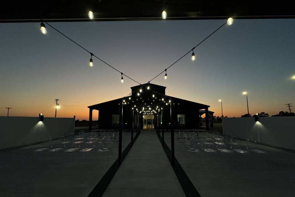 Luna's Wedding & Event Center
