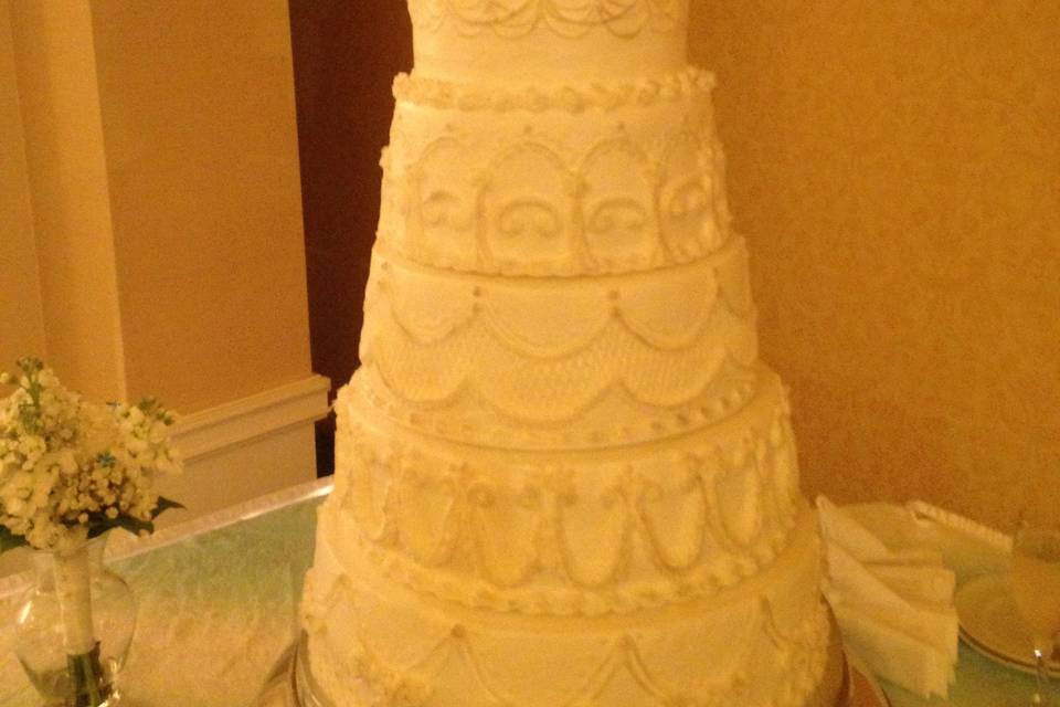 Wedding Cake byCakes by Susie
