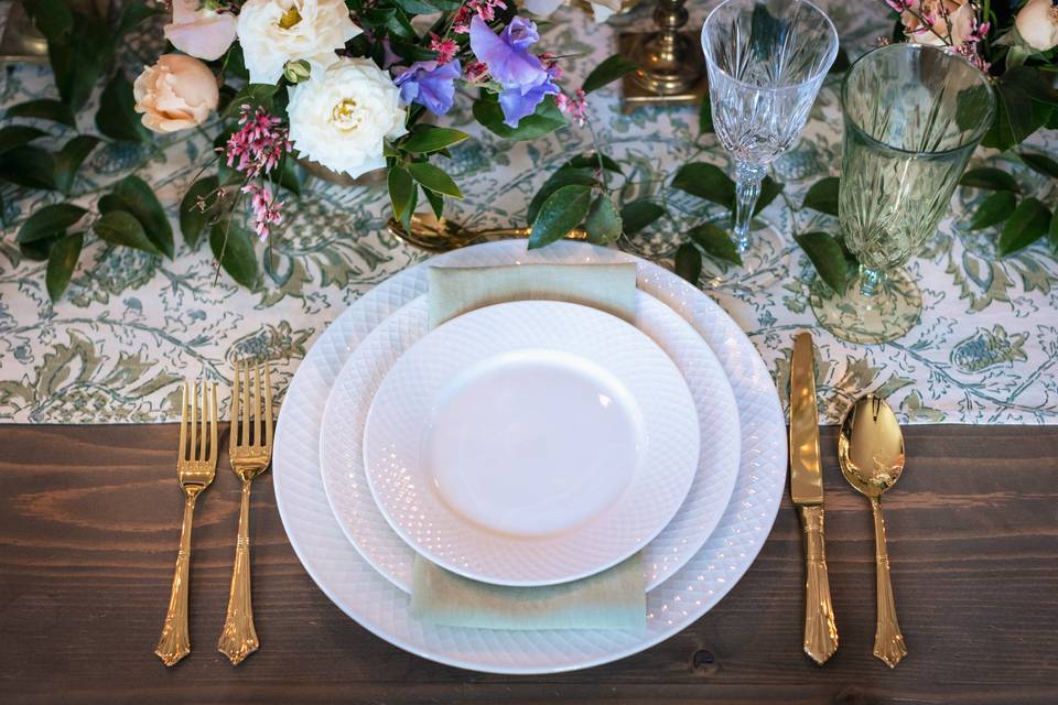 Table Setting- Farmhouse