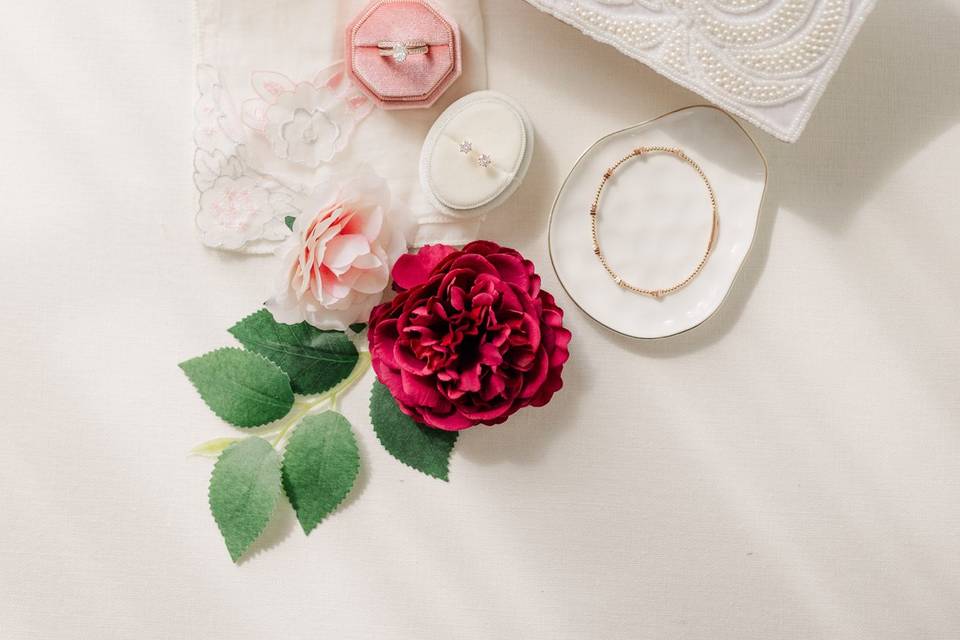 Flatlay Details