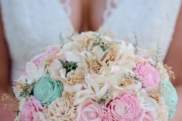 Pink & mint bouquet