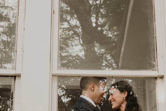 Beautiful + natural window pic