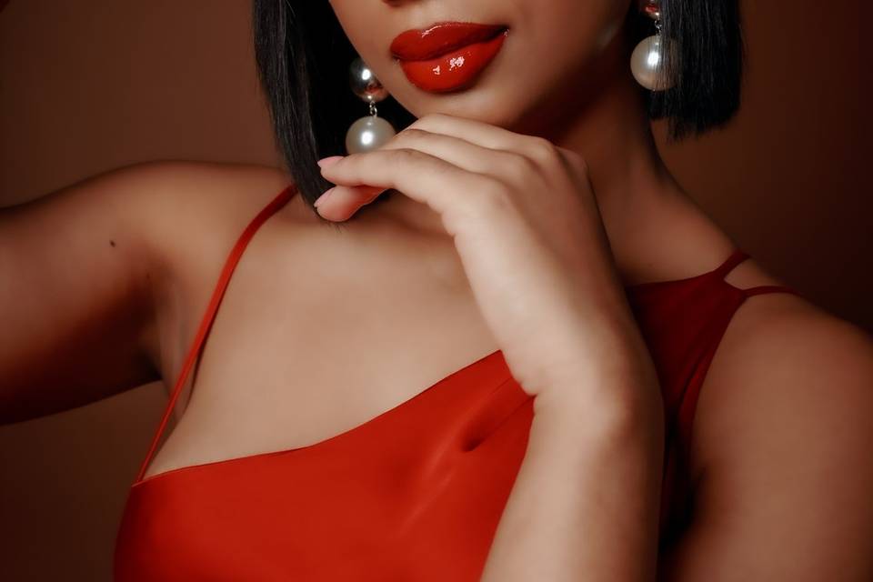 Sultry glam/silk press hair