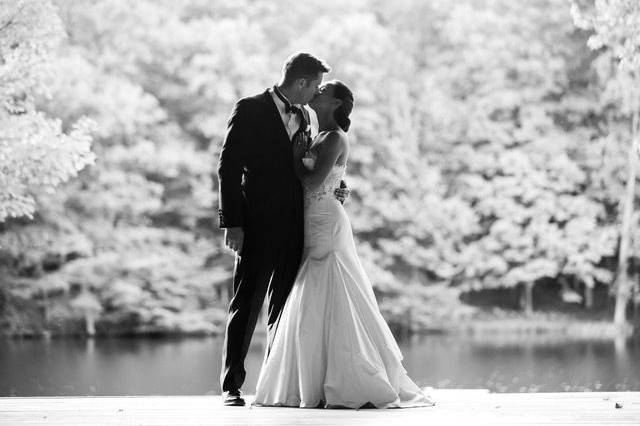 A kiss on the dock.