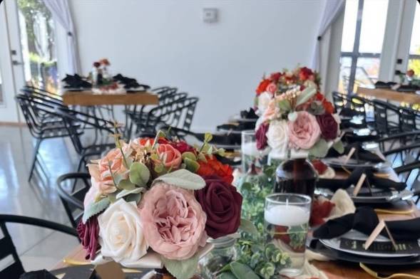 Reception dinner set up