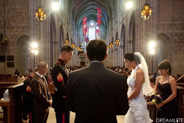 moment of prayer during the wedding ceremony. Princeton University Chapel. (www.dreamlitephotography.com)