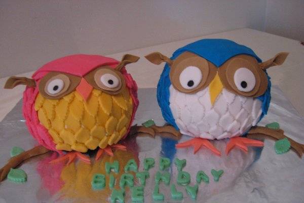 Owl Cakes are made with vanilla cake and chocolate cake will vanilla frosting. Owl's are decorated with fondant. $150.