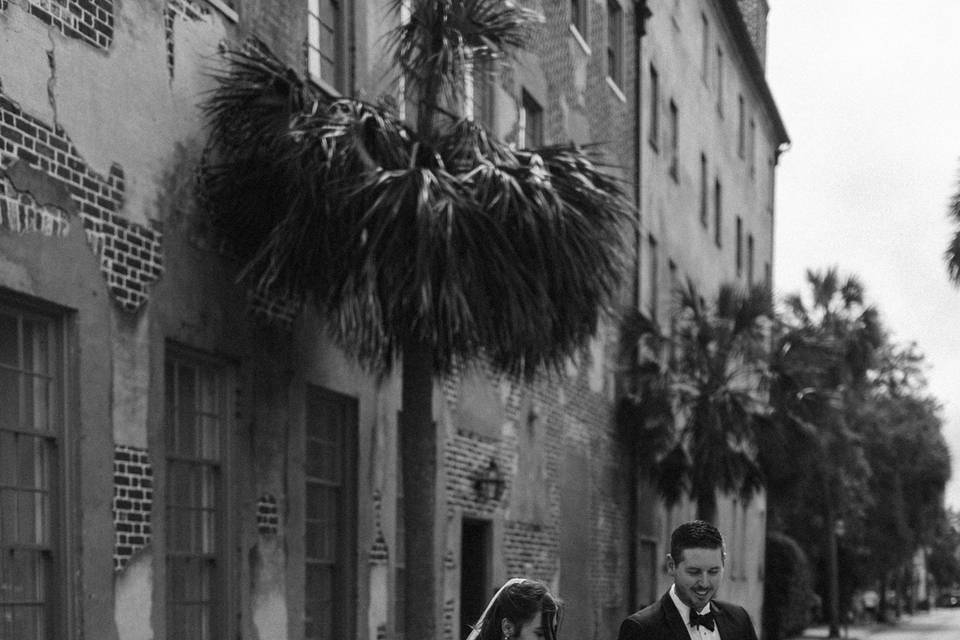 Couple in Historic Charleston