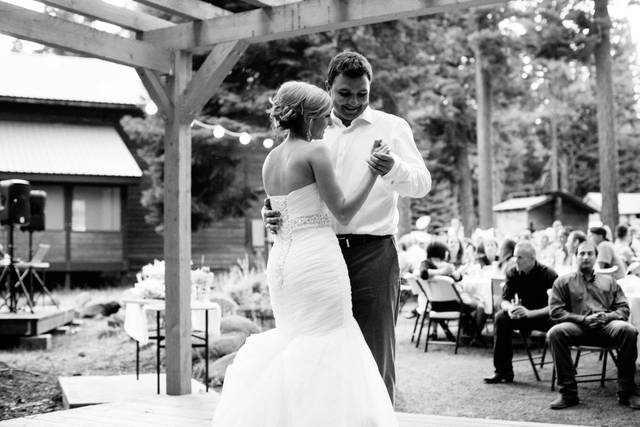 First dance on elevated stage