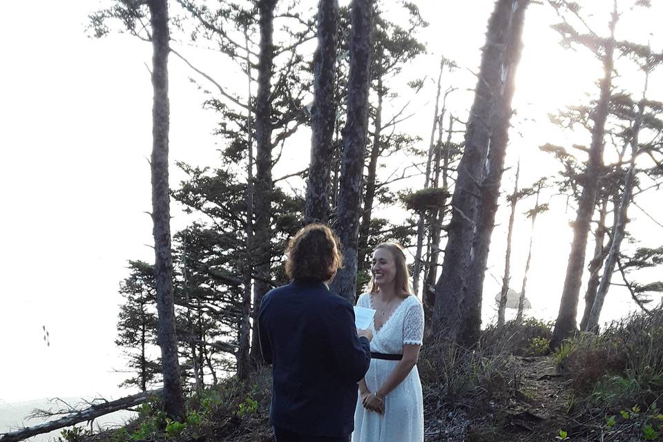 Alex & Eleanor - Cannon Beach