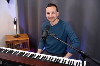 Kevin Laurence - Pianist, Vocalist, & Entertainer
