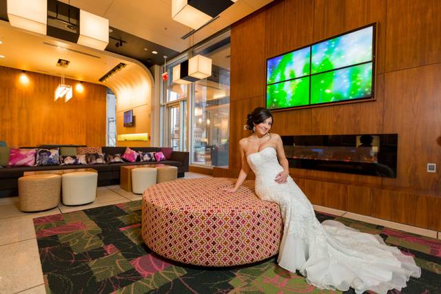 Lobby Bar
