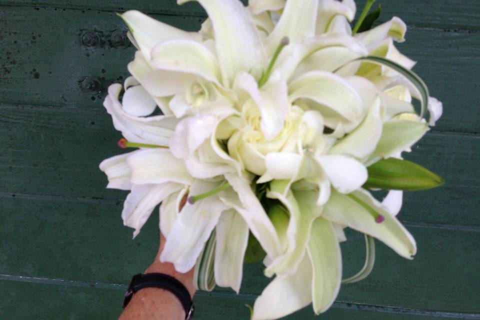 White wedding bouquet