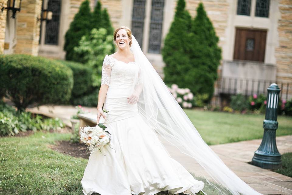 Bride holding her bouquet