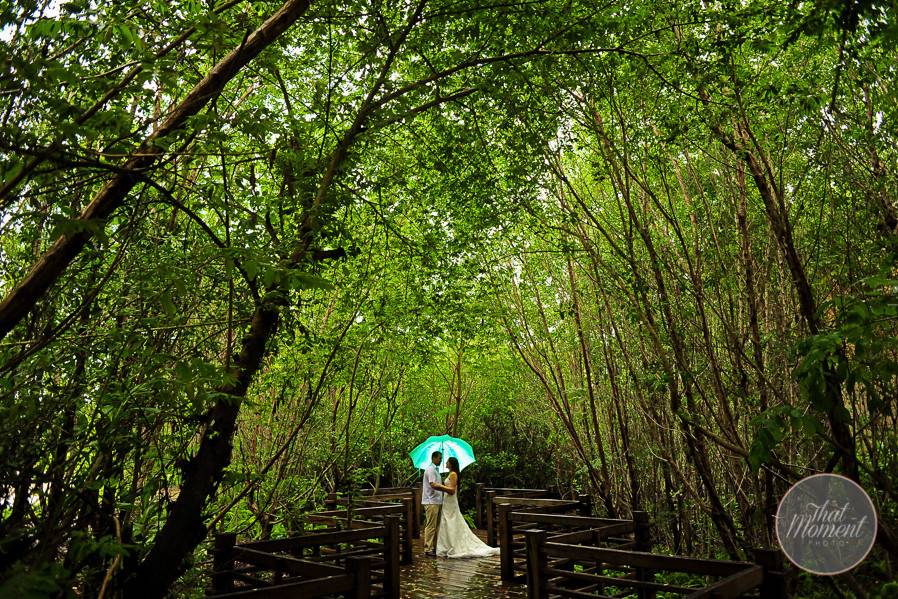 Newlyweds in the woods