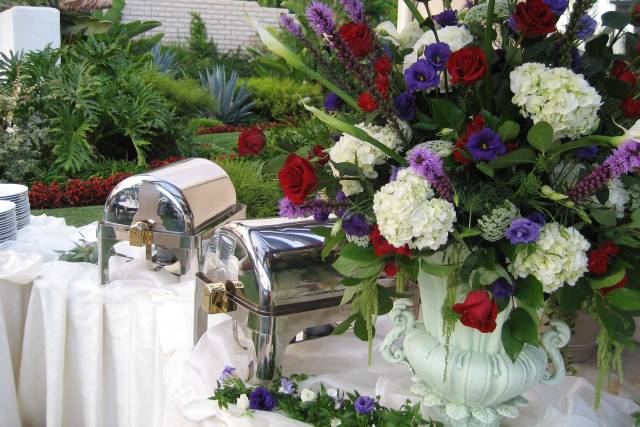 DJ's California Catering