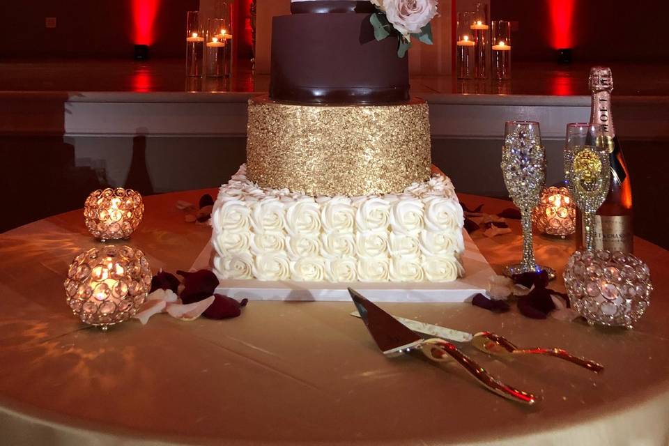 Cake Pin Spot Lighting