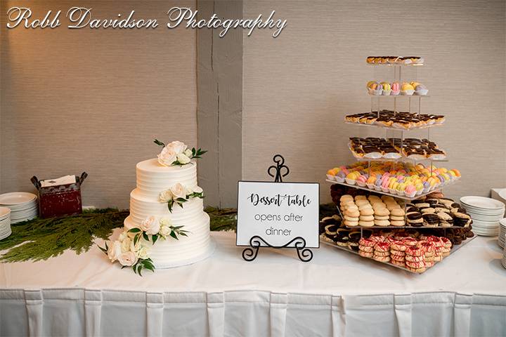 3-tier Horizontal w/ Sweets