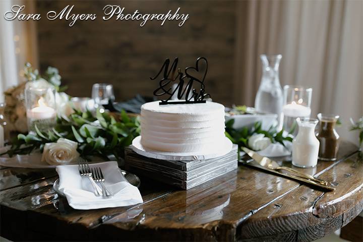 1-tier Horizontal Cake