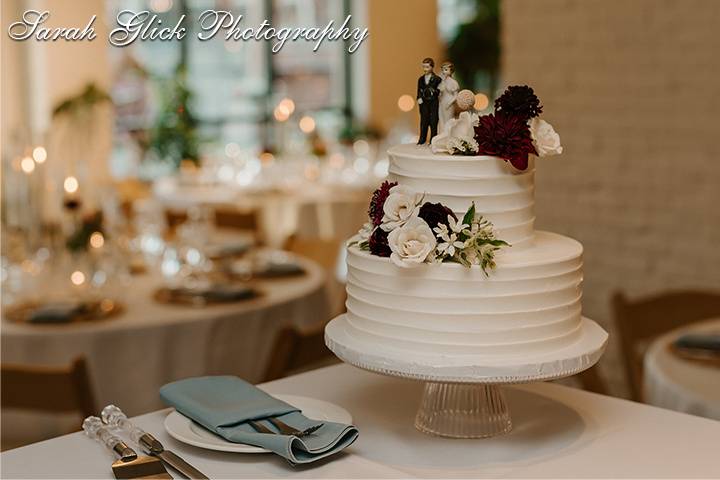 2-tier Horizontal Cake