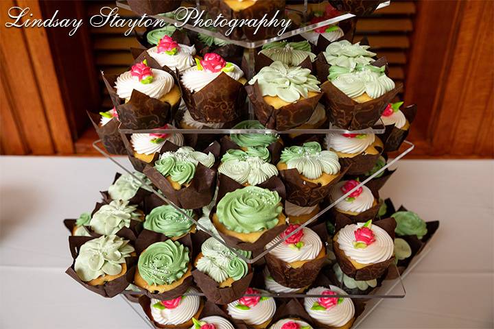 Custom Floral Topper Cupcakes