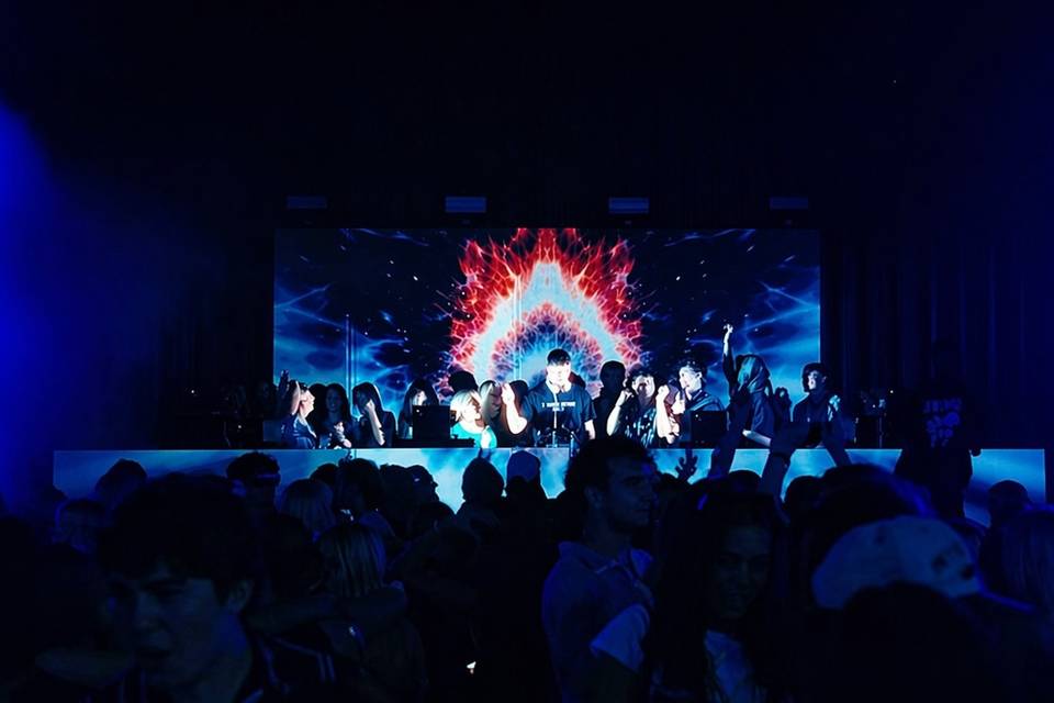 Live Entertainment