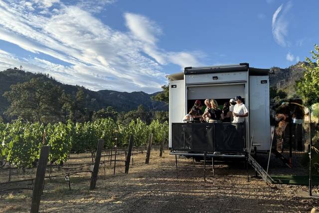 Dryvebox Napa Valley Premium Mobile Golf Experience