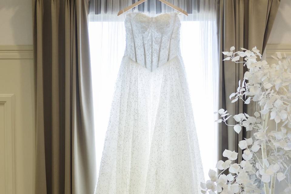 Wedding dress