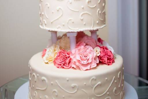 Wedding cake with flowers
