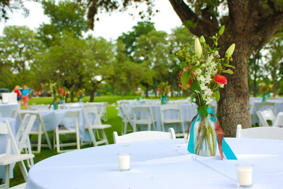 Outdoor table setup