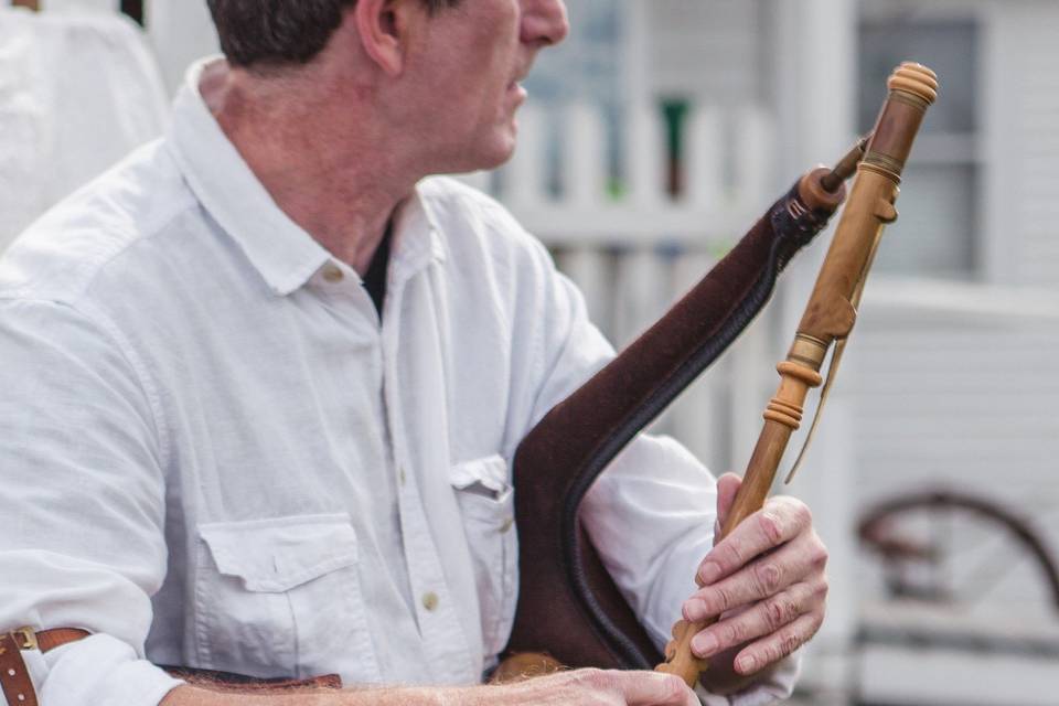 Patrick Hutchinson Uilleann Piper