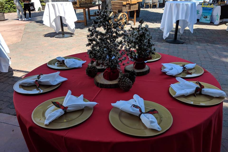 Holiday Table Design