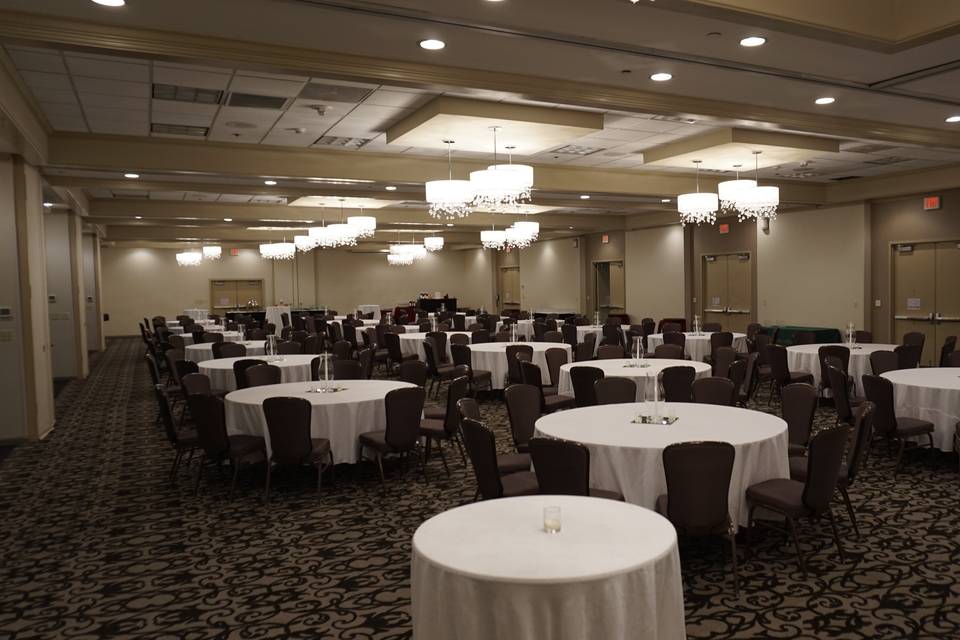 Ballroom setting for 200 guests