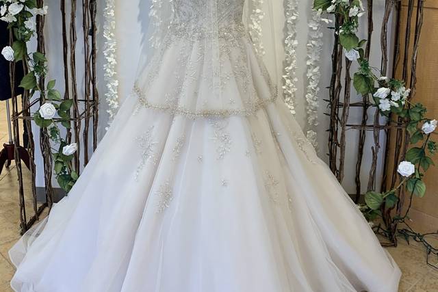 PARADISE Bridals Tuxedos Dress Attire Bellport NY