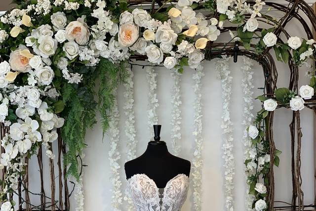 Paradise bridals outlet reviews