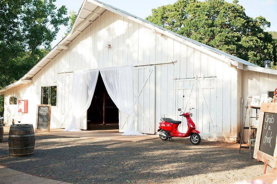 Rustic Chic Events and Rentals
