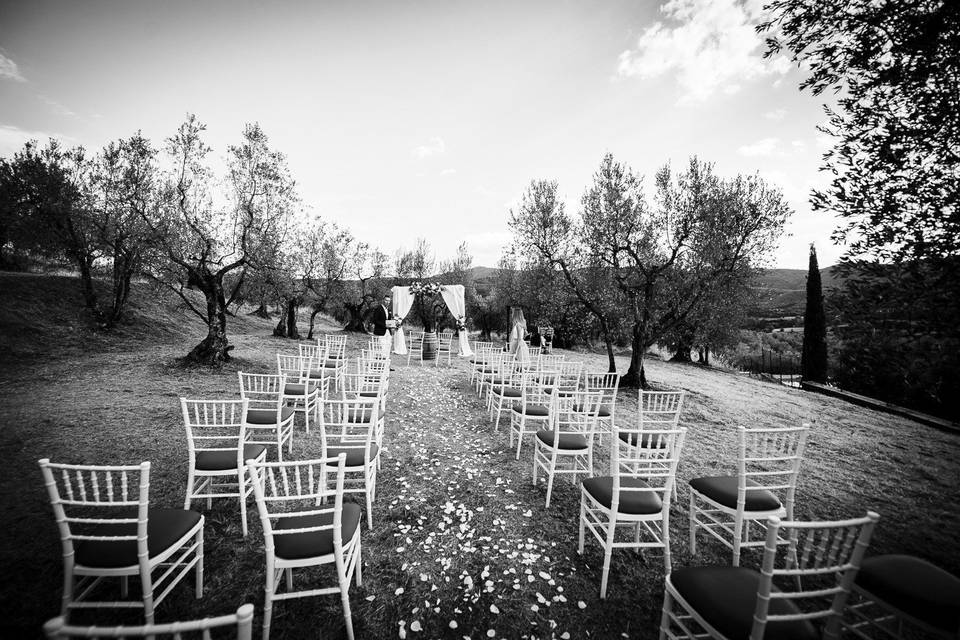 Irene Mugnaini Tuscan Wedding Planner