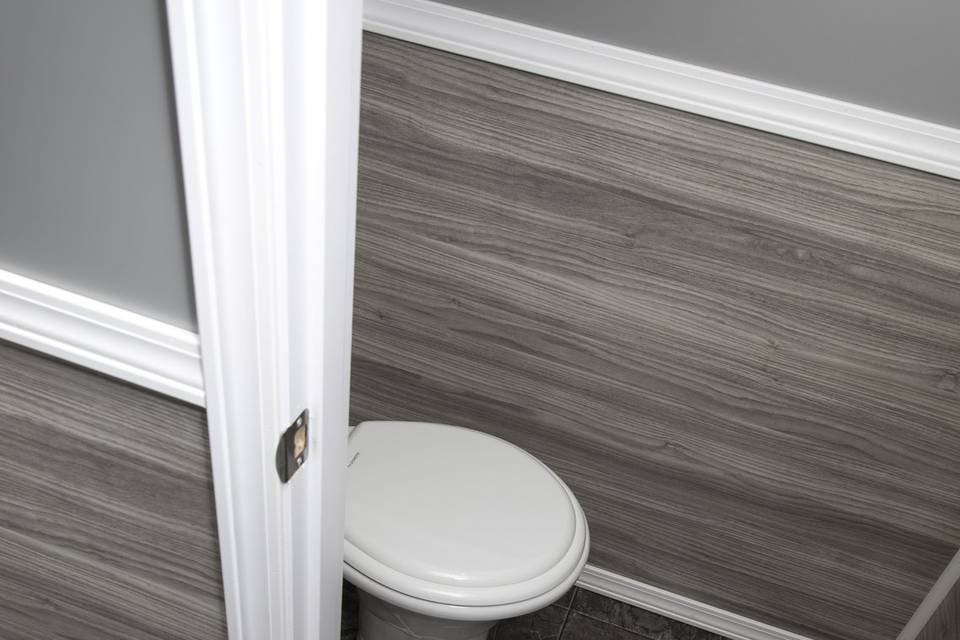 14ft Restroom Trailer